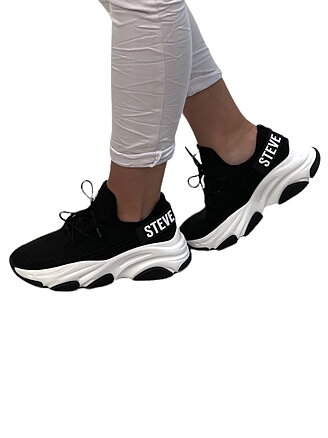 Sneakers -  Protégé - Black