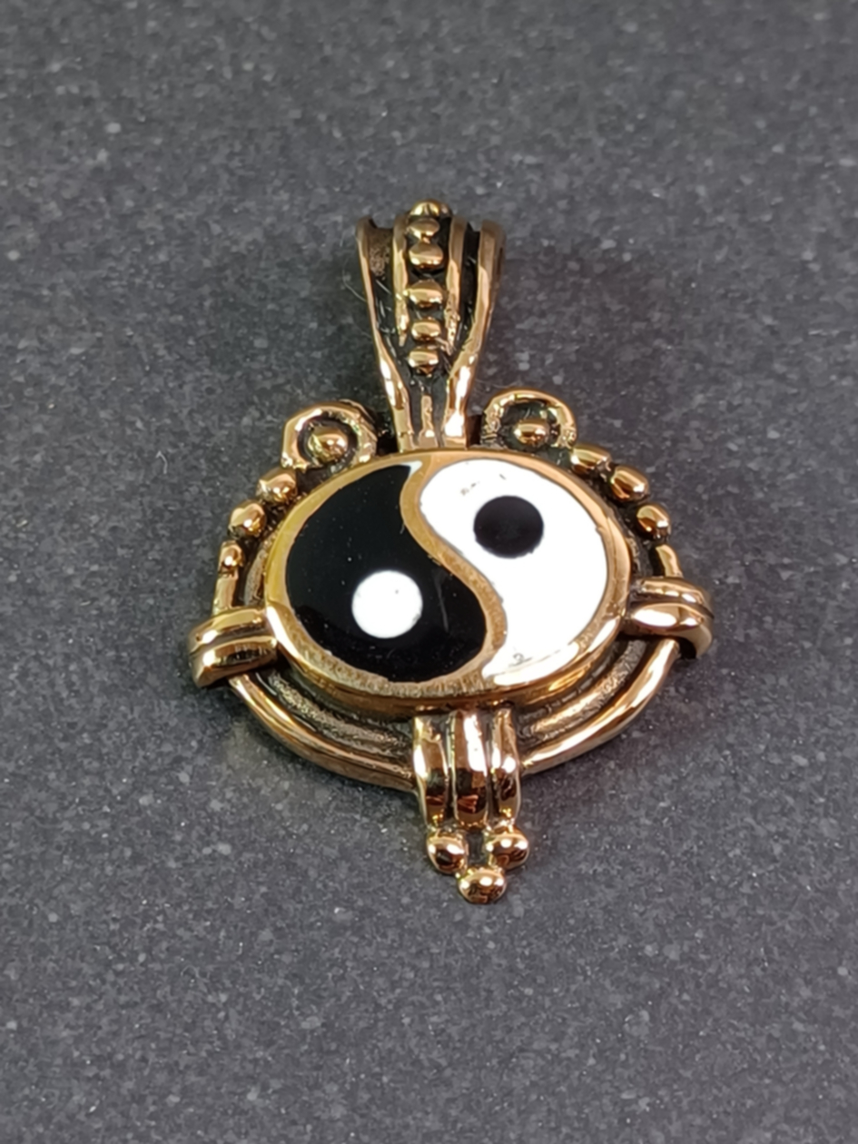 Oval Yin Yang - Hänge i Brons 