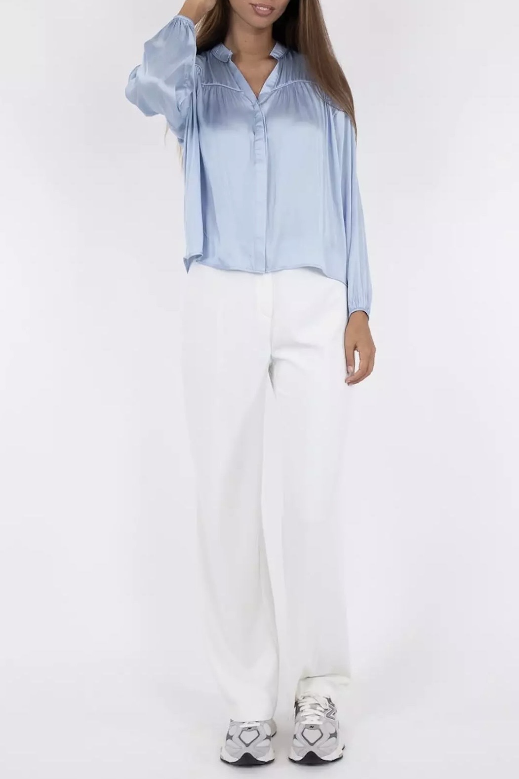 Neo Noir - Binnet Satin Blouse Light Blue - 3