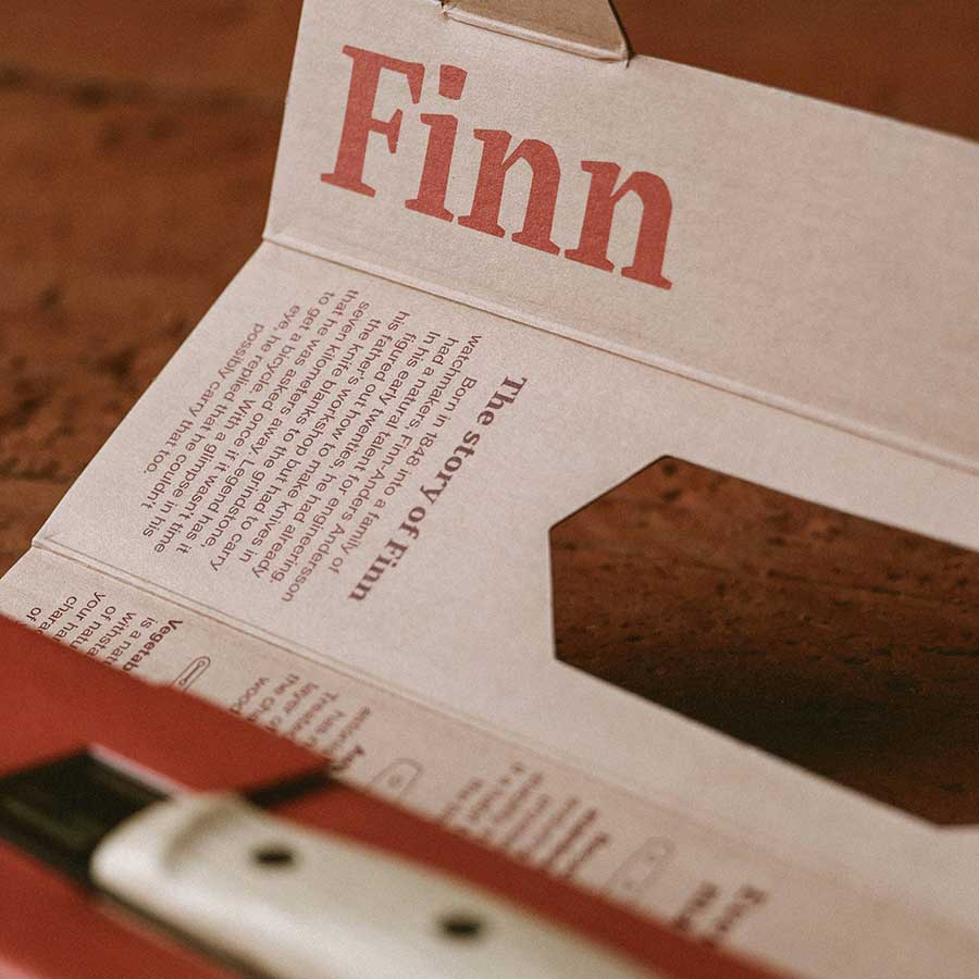 Morakniv Finn BlackBlade Ash Wood - 3
