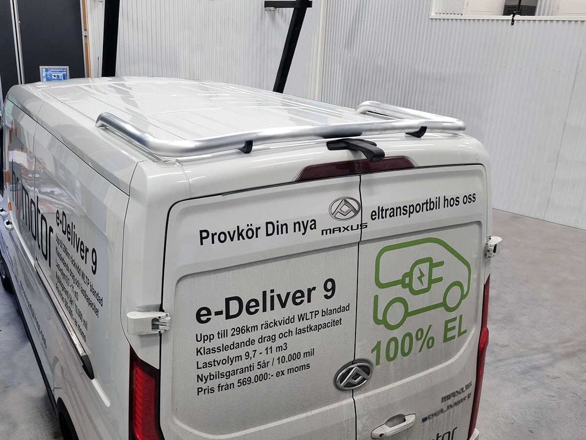 T-RACK Maxus eDeliver 9 21- bakre takbåge