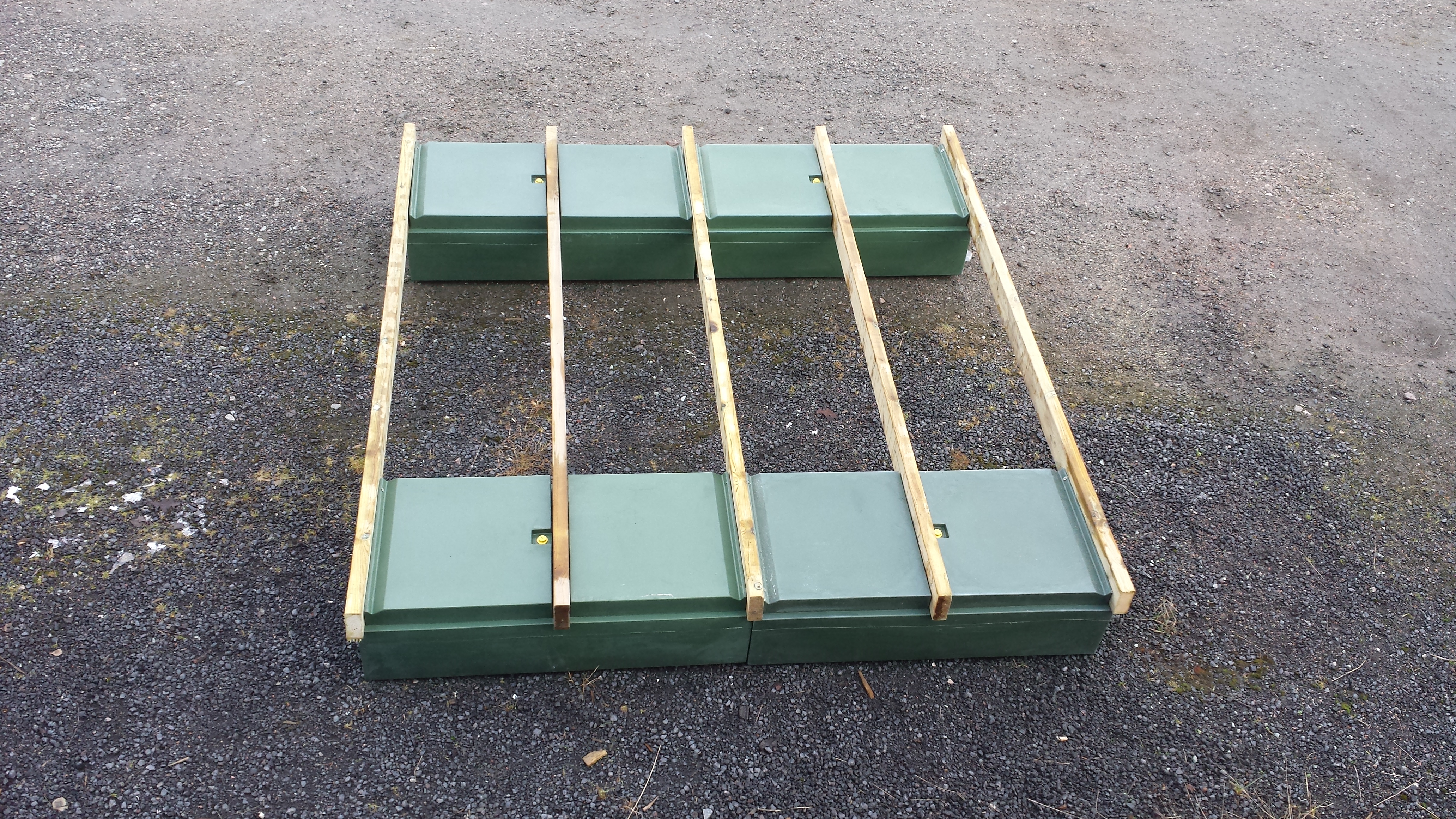 Flytblock 120 x 60 x 33cm.