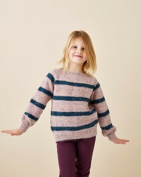 Randig raglanjumper i Kamma