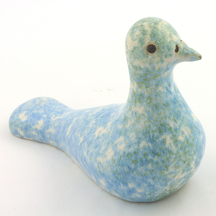 Willi Fischer (1960s) Blue Dove with Streamlined Form 16/12 cm