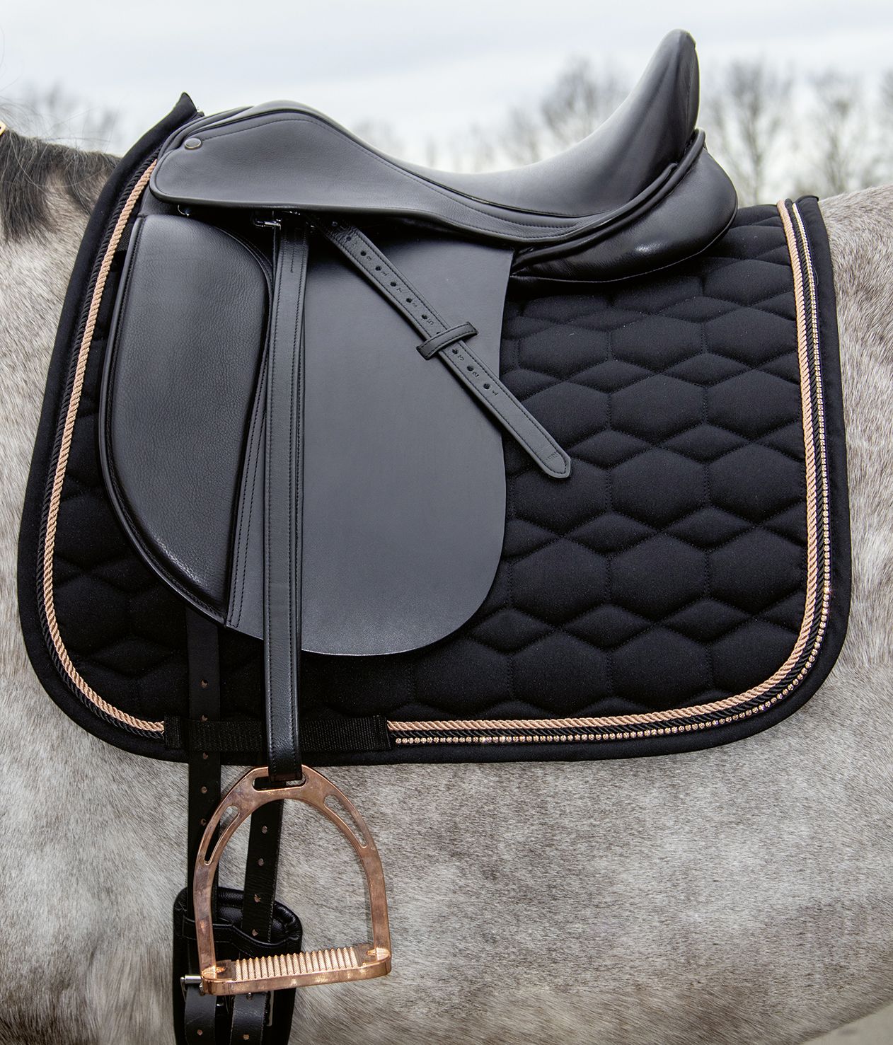 HKM Schabrak Rosegold Glamour Svart Dressyr och Allround-Hopp - 2