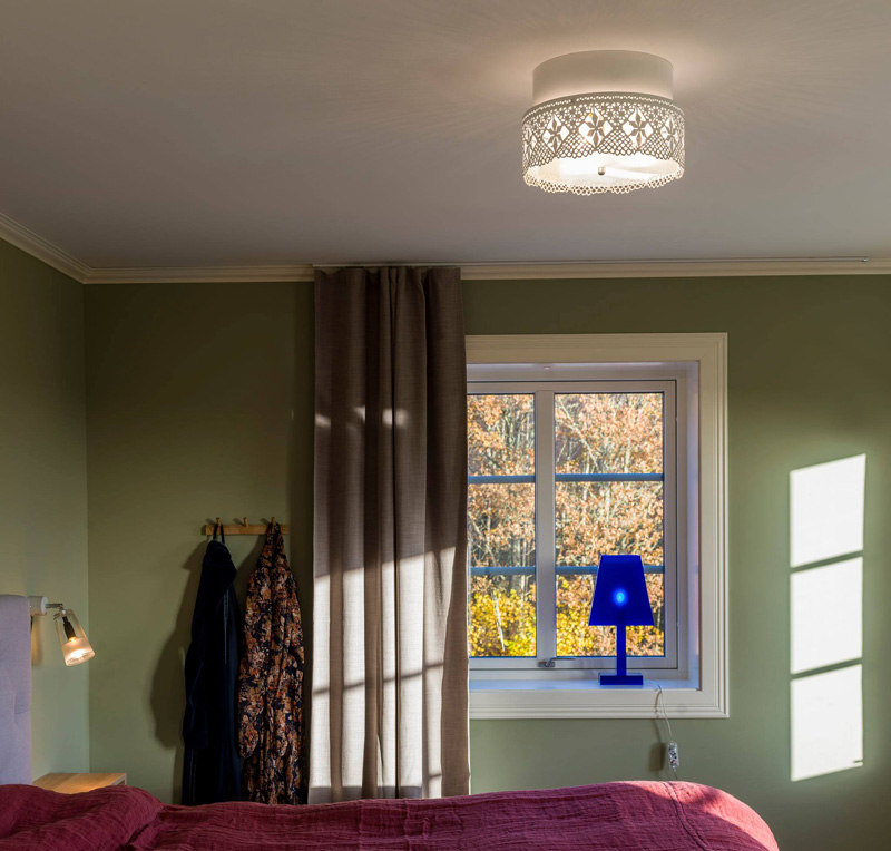 Gladys Ceiling Large - 2