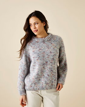 Basic raglan sweater i Kamelia & Bella Color by Permin