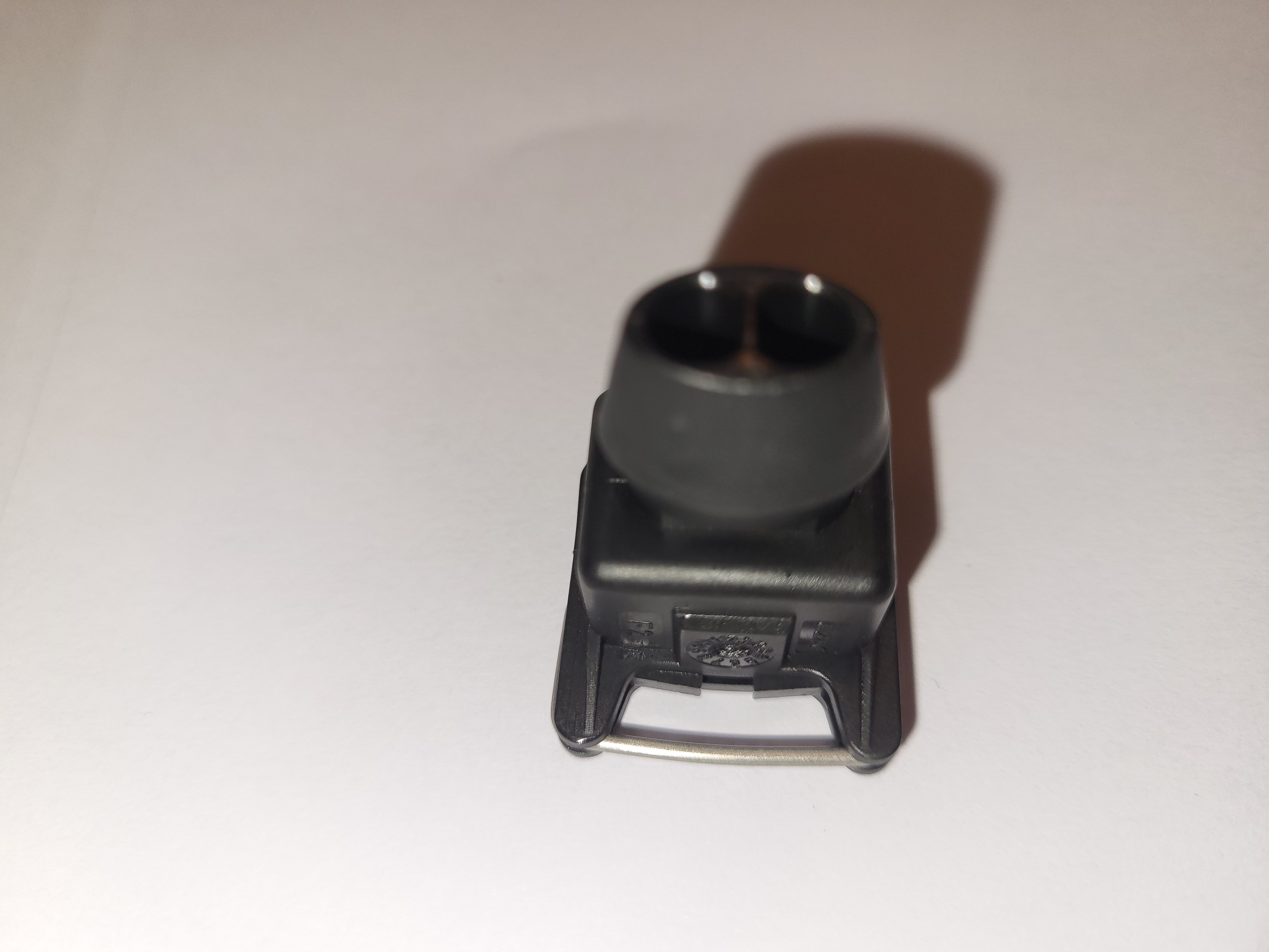 EV1, female, 2-pos - 2