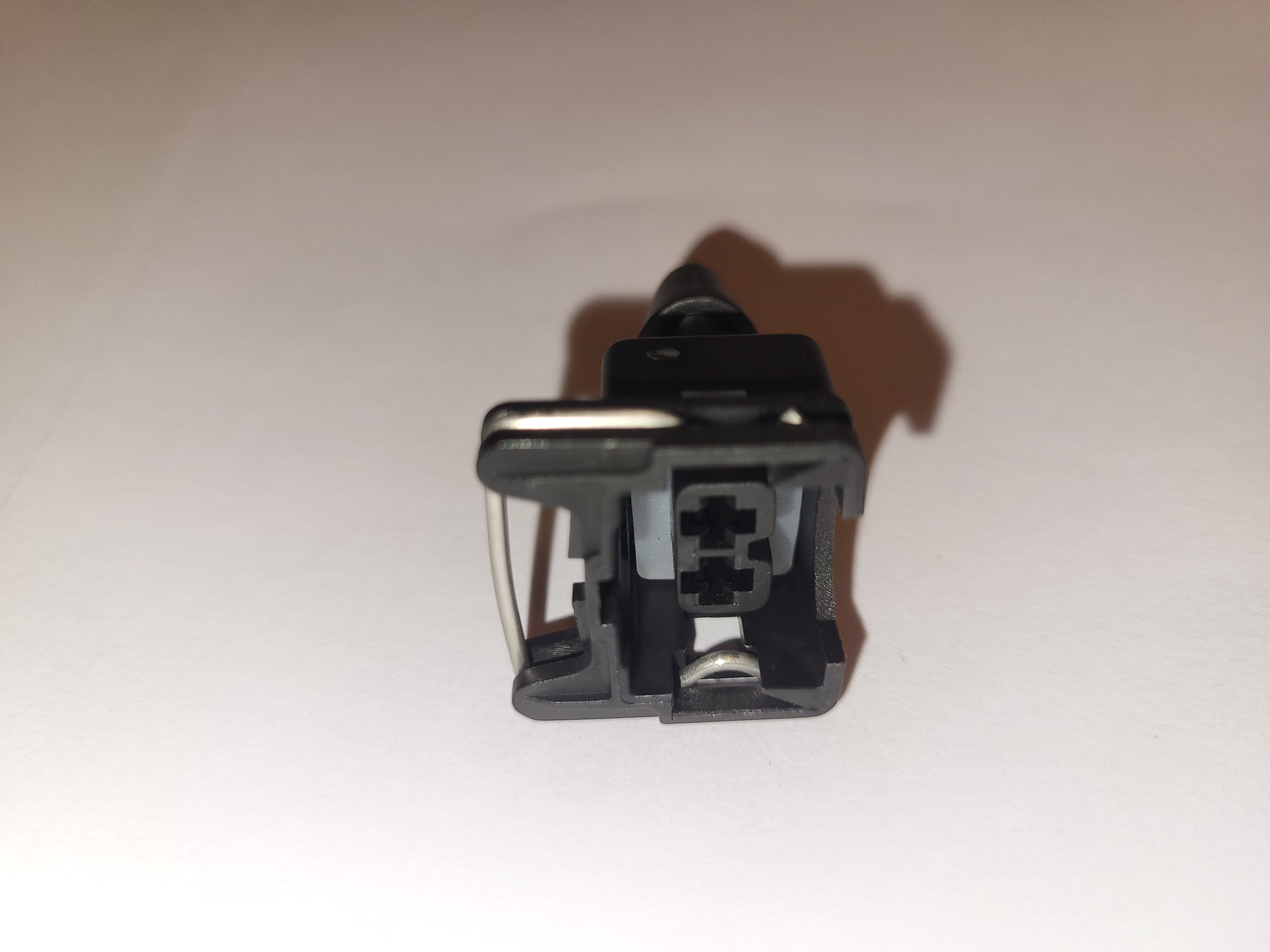 EV1, female, 2-pos - 3