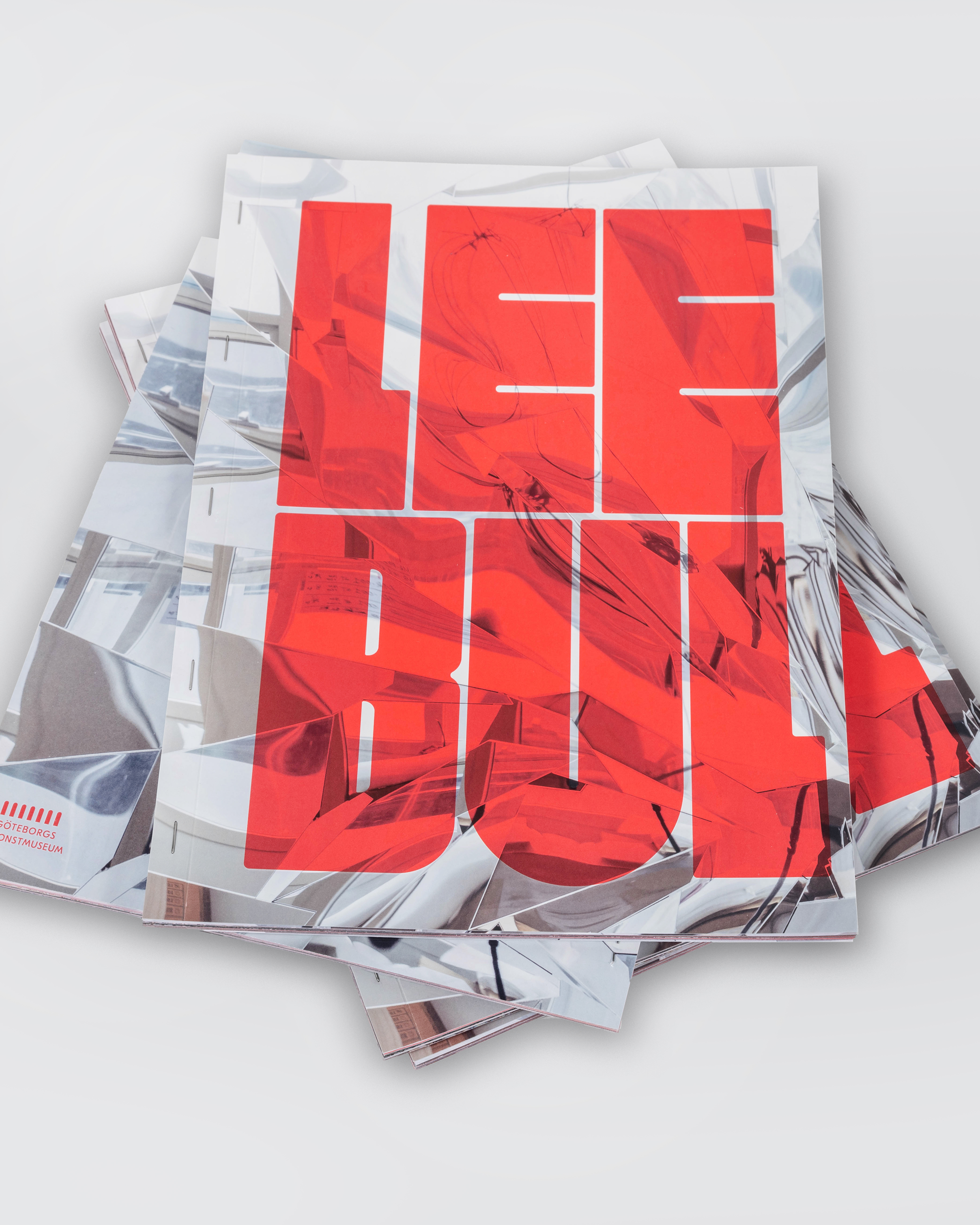 Lee Bul, katalog 