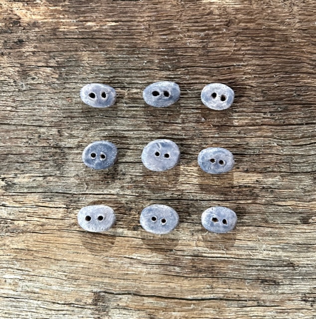 Button made of ceramic