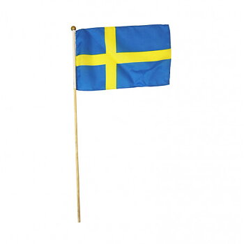 VIFTFLAGGA I TYG PÅ PINNE