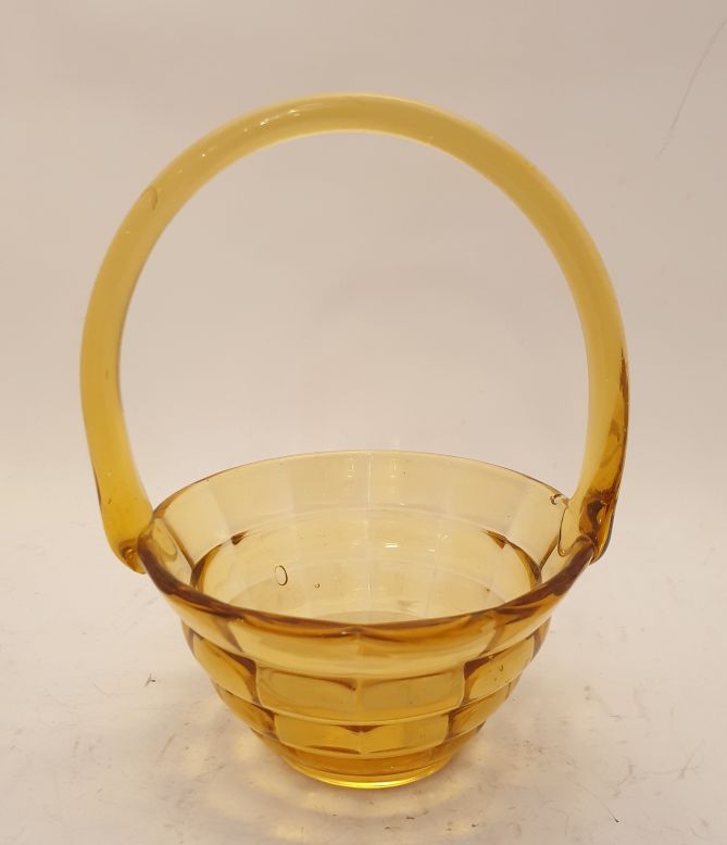 Bowl with grepe amber colored