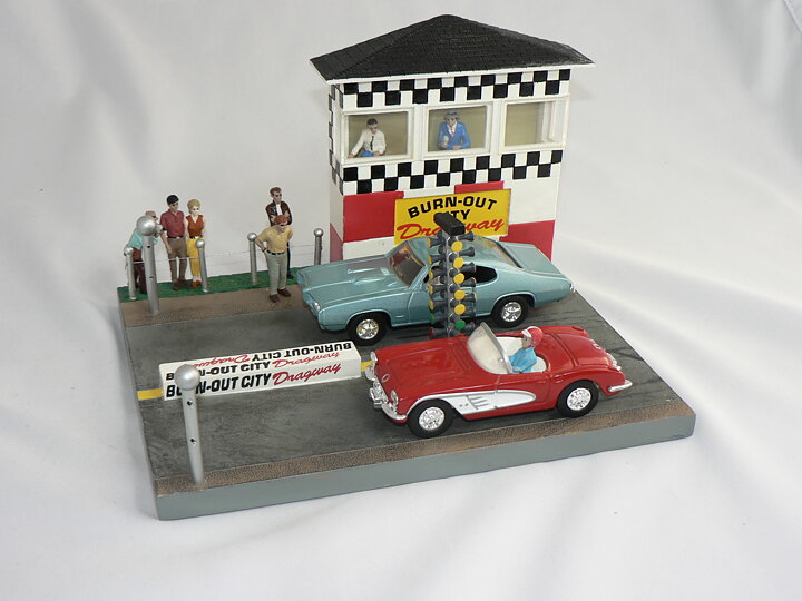 Diorama Burn-Out City   1:43  ERTL
