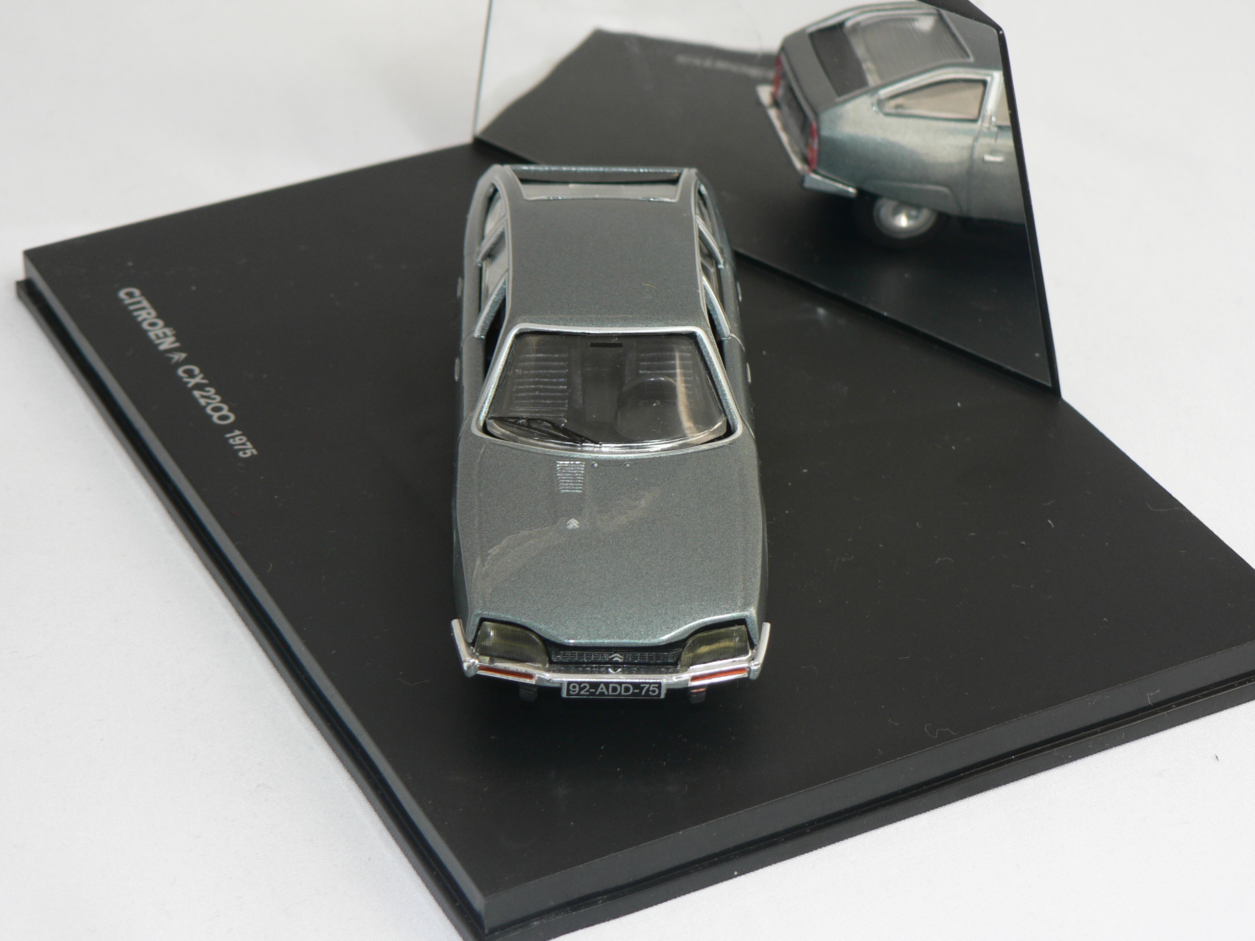 Citroen  CX 2200   1975  1:43  Norev