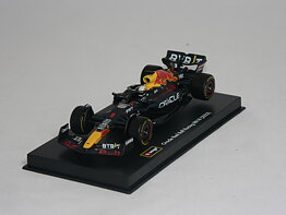 Red Bull  Honda  RB18   Max Verstappen  1:43 Burago