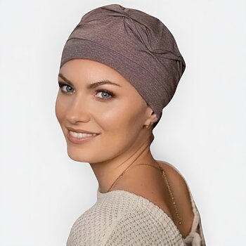 Evelyn, turban dam cancer