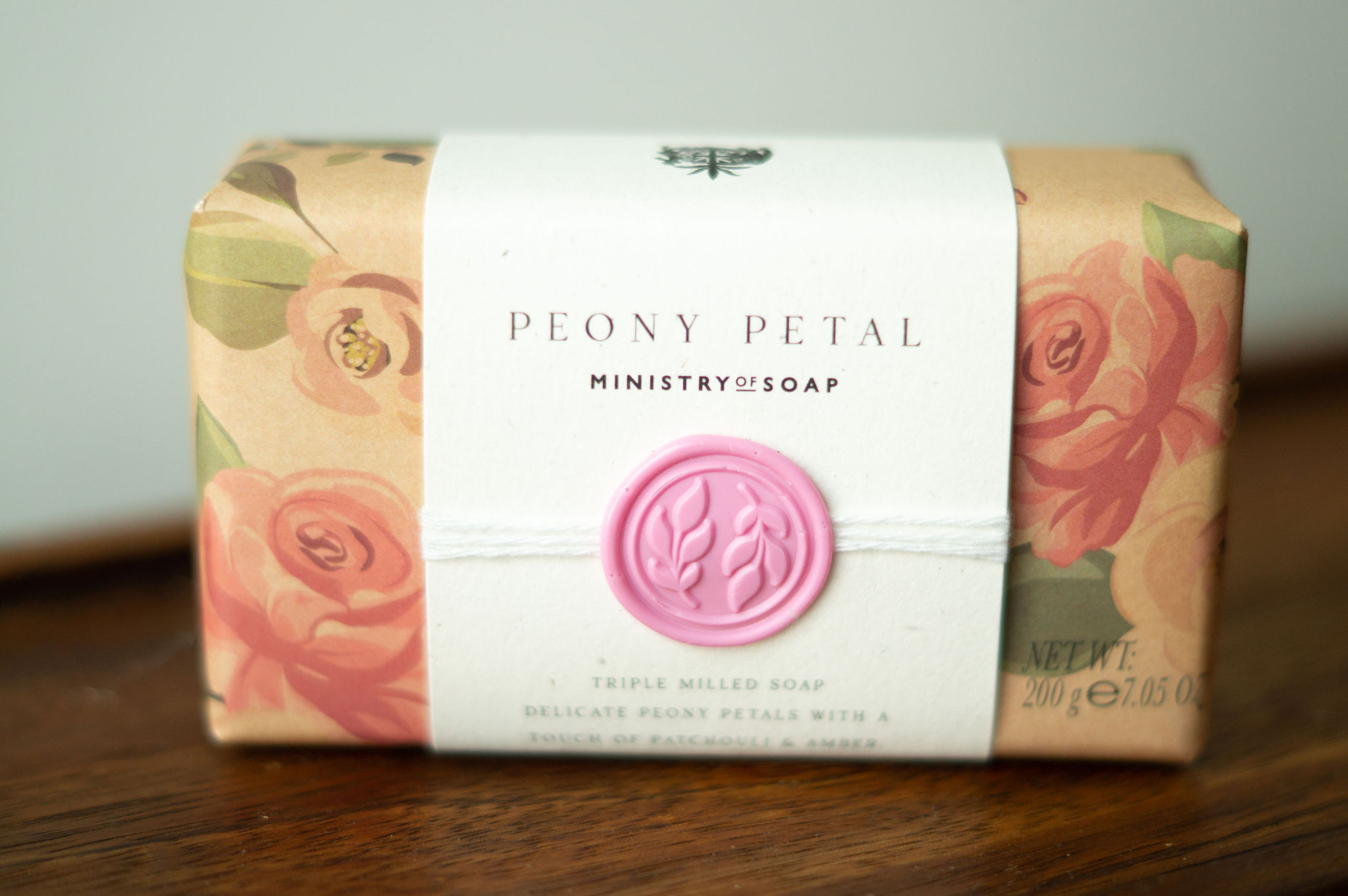 Soap Peony Petal 200g – lyxig trippelpressad tvål med pion, patchouli & amber