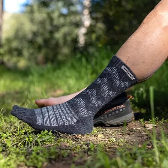 Injinji Outdoor Midweight Crew Wool Slate - 2