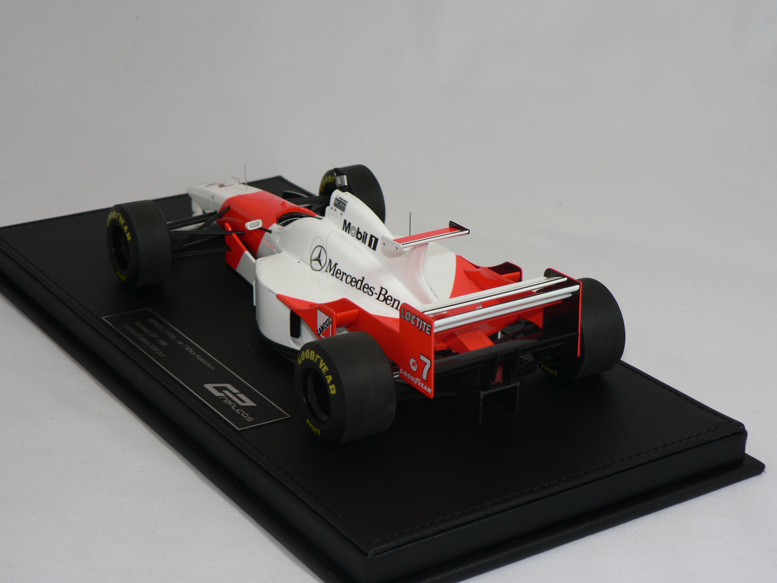 McLAREN - F1 MP4/11 1996 MONACO GP  MIKA HAKKINEN  1:18   GP Replicas  LIMITED EDITION  500 pic - 2