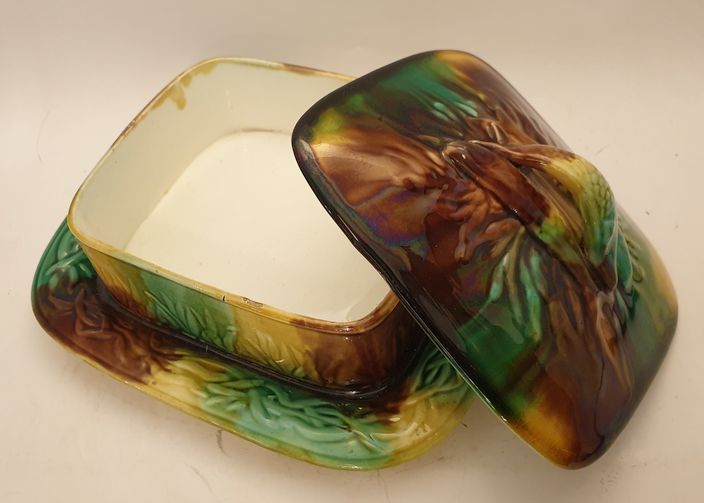Herring box on plate with lid majolica 19th century - 2