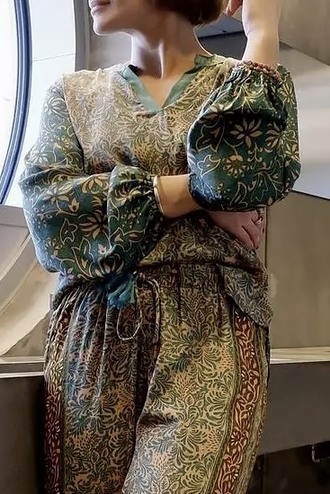 Black Colour - Luna Kaftan Blouse Green Jasmine - 2