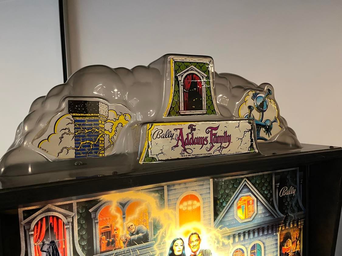 The Addams Family - Smoked Cloud Topper