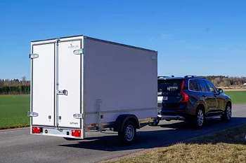 Elverk Bernards RC11000 inkl. trailer. Trailern finns på bild utan elverk i.