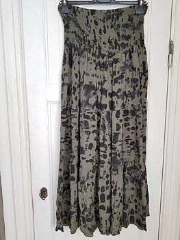 Kjol volang Alice - Dot army/svart