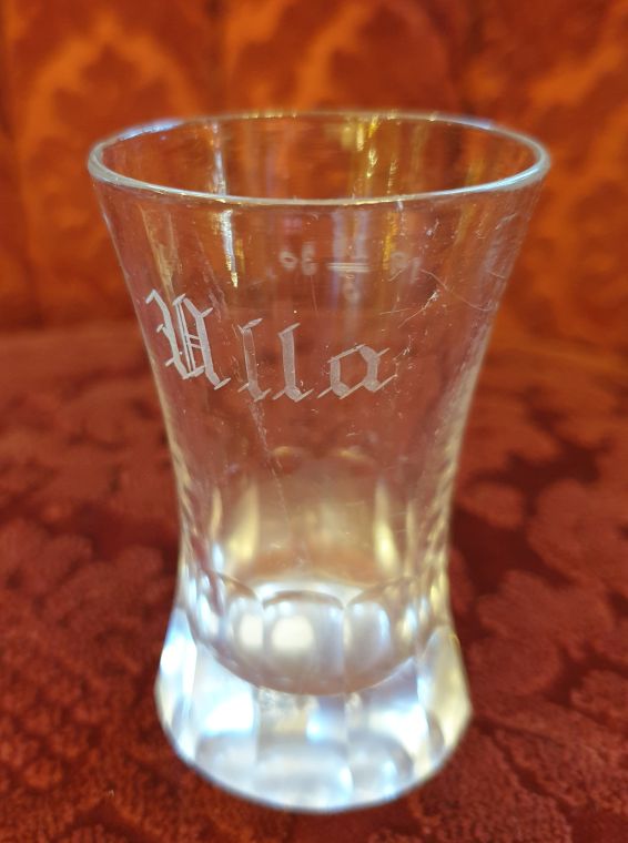 Shot glass engraved Ulla