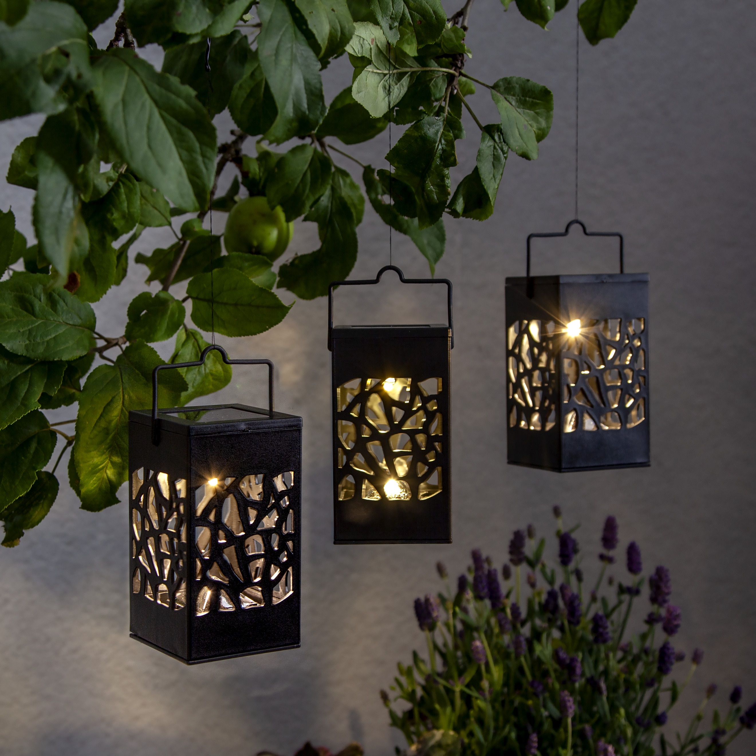 3 st hängande solcellslampor Ibiza  svarta