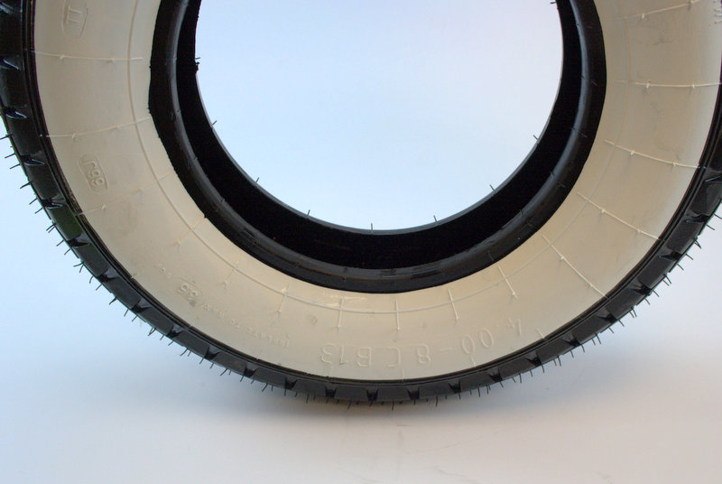 d-ck-mitas-b13-4-00x8-med-vit-sida-mopedrenovering