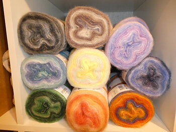 Poppis nytt  garn från House of yarn