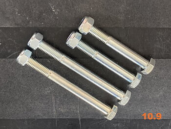 Rekord C Commodore A - Lower Control Arm Bolt Kit