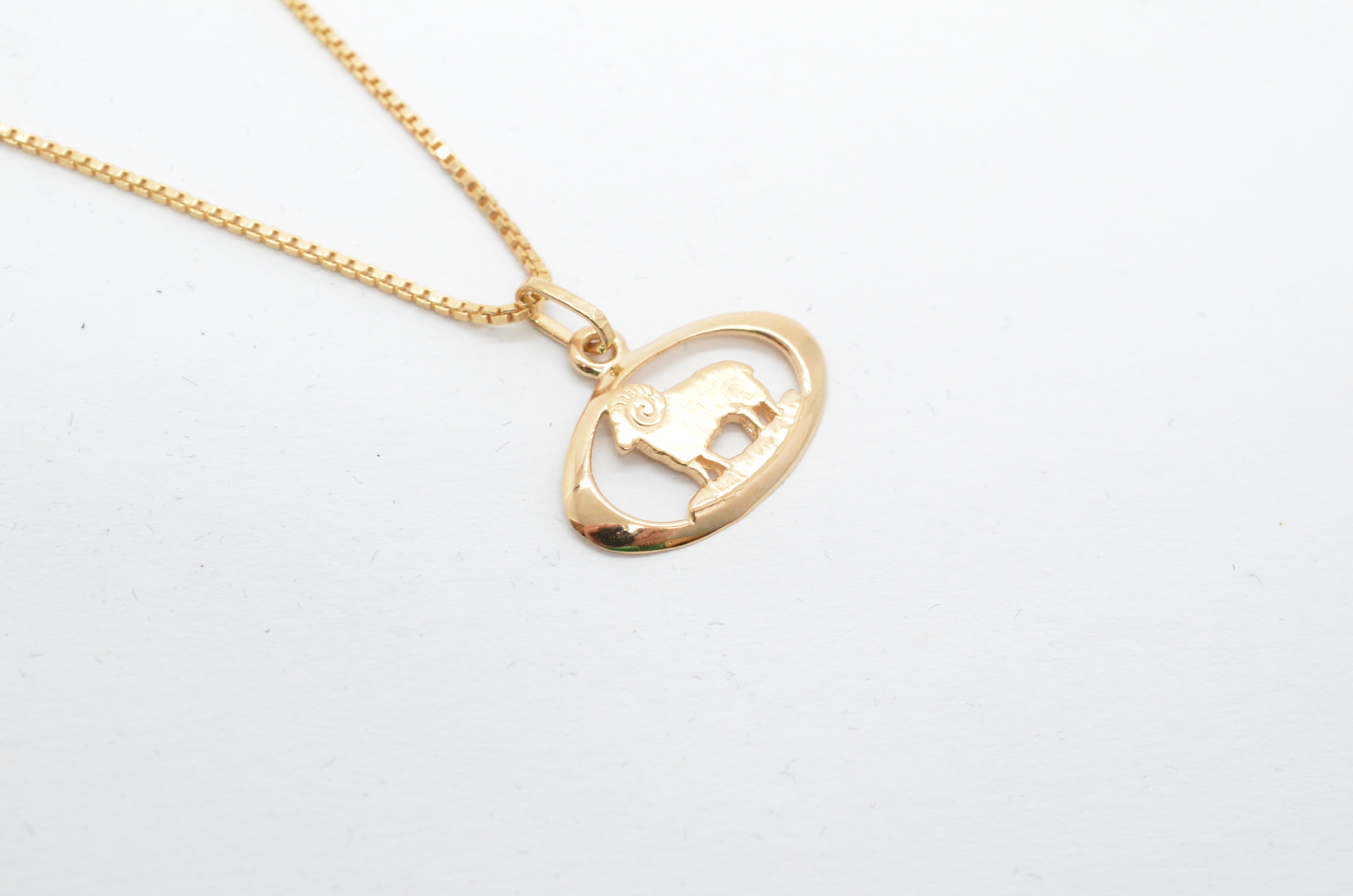 Second Hand pendant 18k, ram - 2