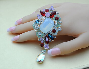 Brooch Crystal 