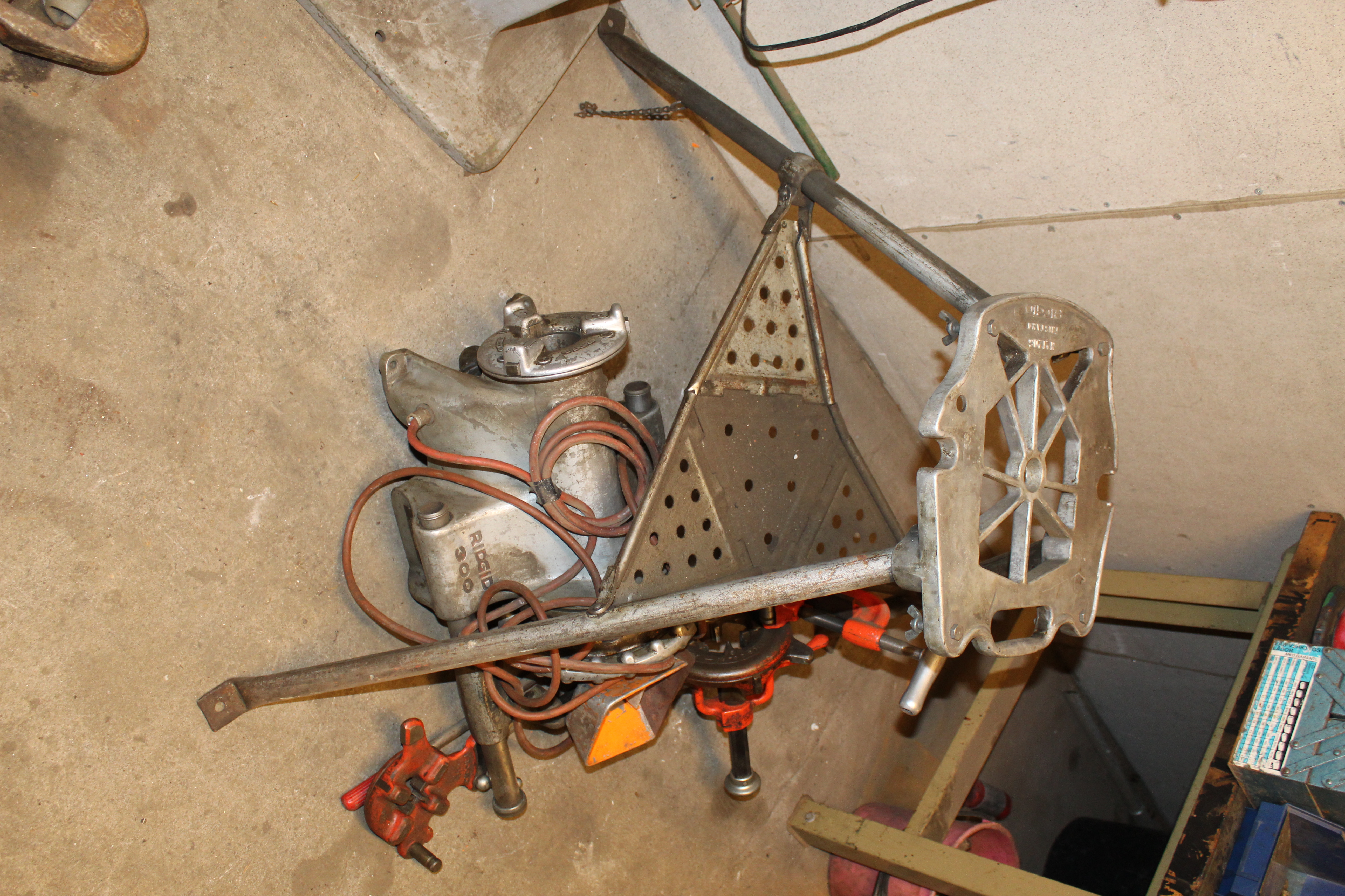 Gängmaskin Ridgid 300 - 2