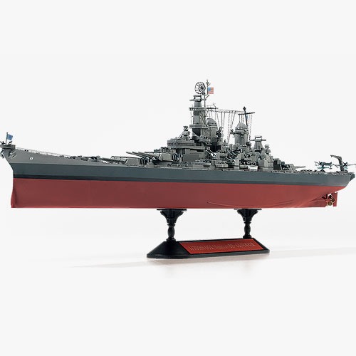 1/700 USS Missouri BB-63 Modeler's Edition
