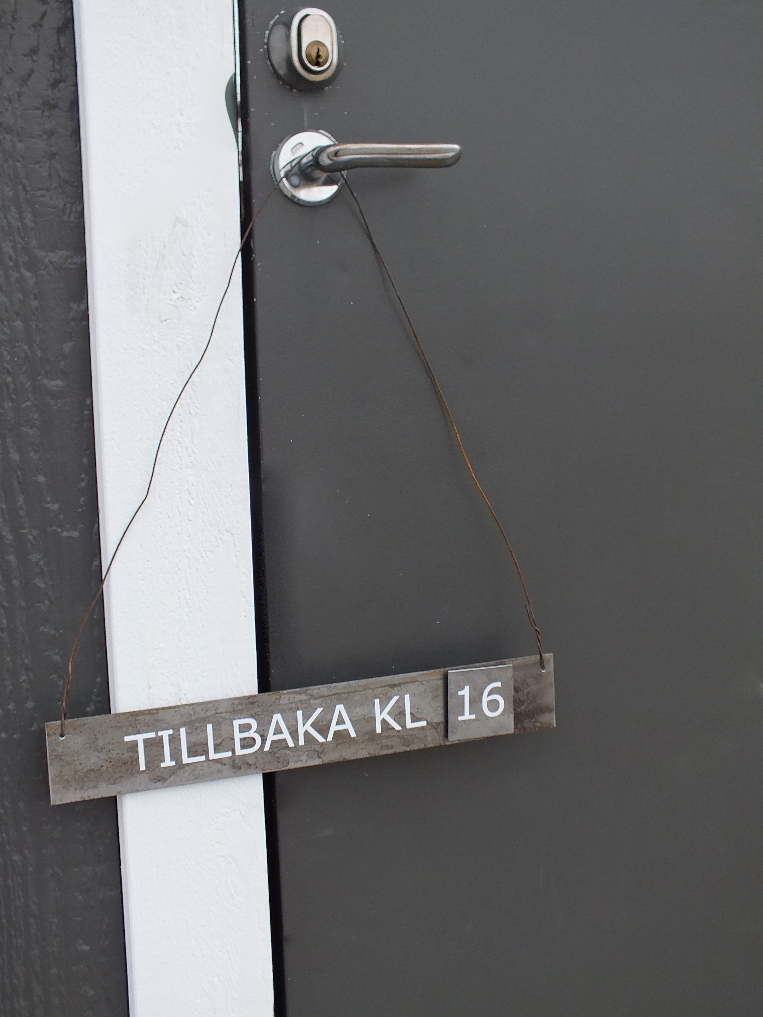 SKYLT MED FLEXIBEL TEXT