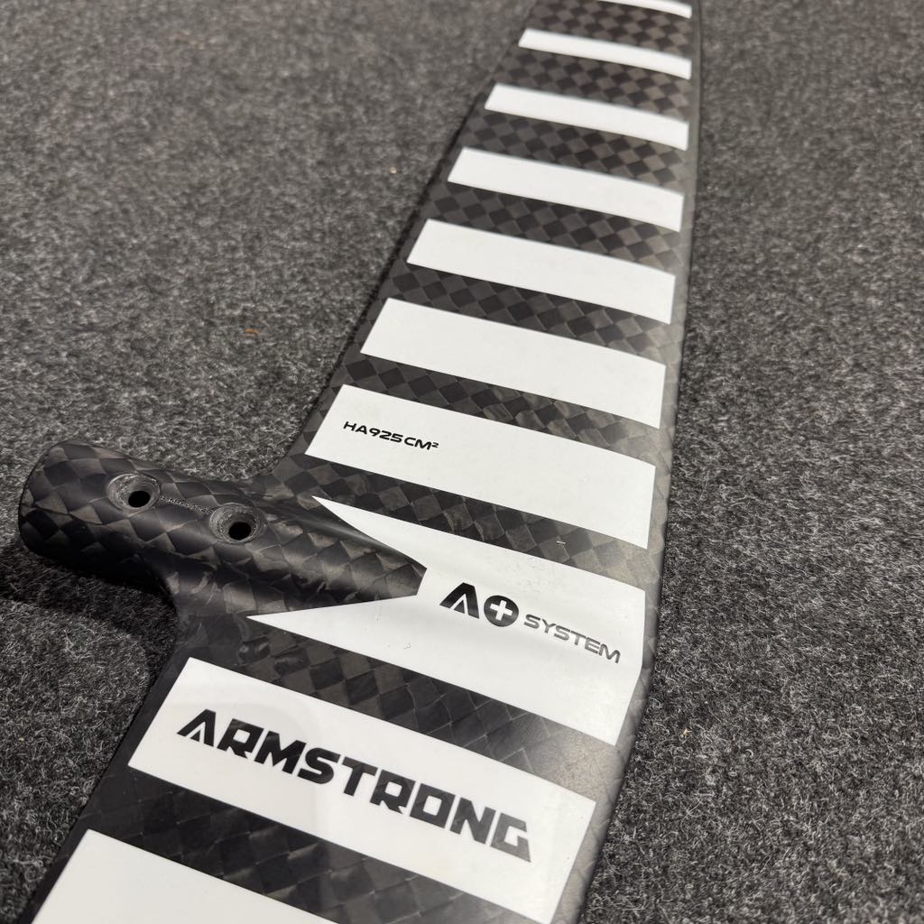 Begagnad foil vinge Armstrong HA 925 - 2