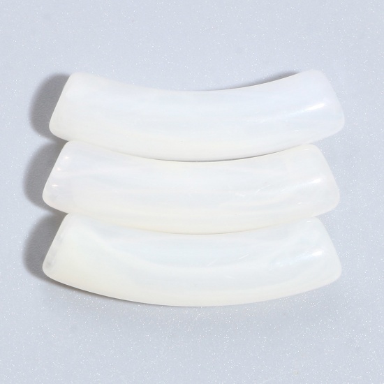 Bead Curved tube, White  Acrylic