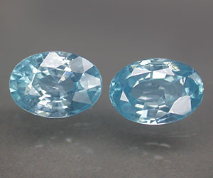 Impresionantes gemas de circón azul natural ovaladas de 7x5 mm combinadas de 2,33 ct