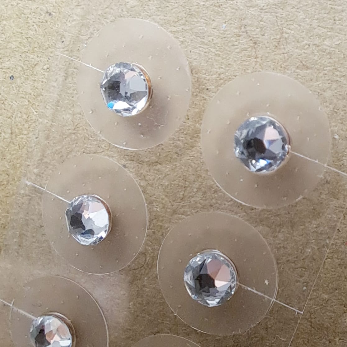 Chrystal Ear pellets, Swarovskikristaller  och pärlor,  Bling-Bling för öronen, 20 st - 4