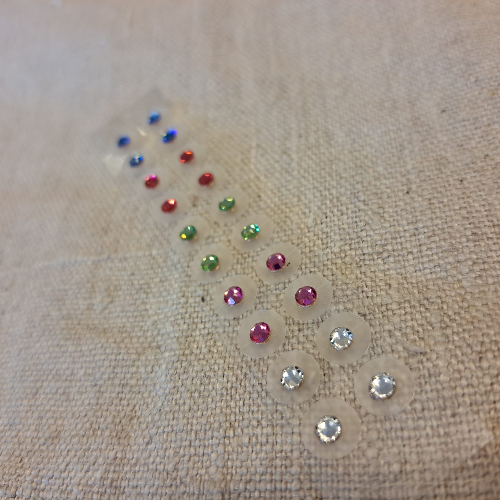 Chrystal Ear pellets, Swarovskikristaller  och pärlor,  Bling-Bling för öronen, 20 st - 10
