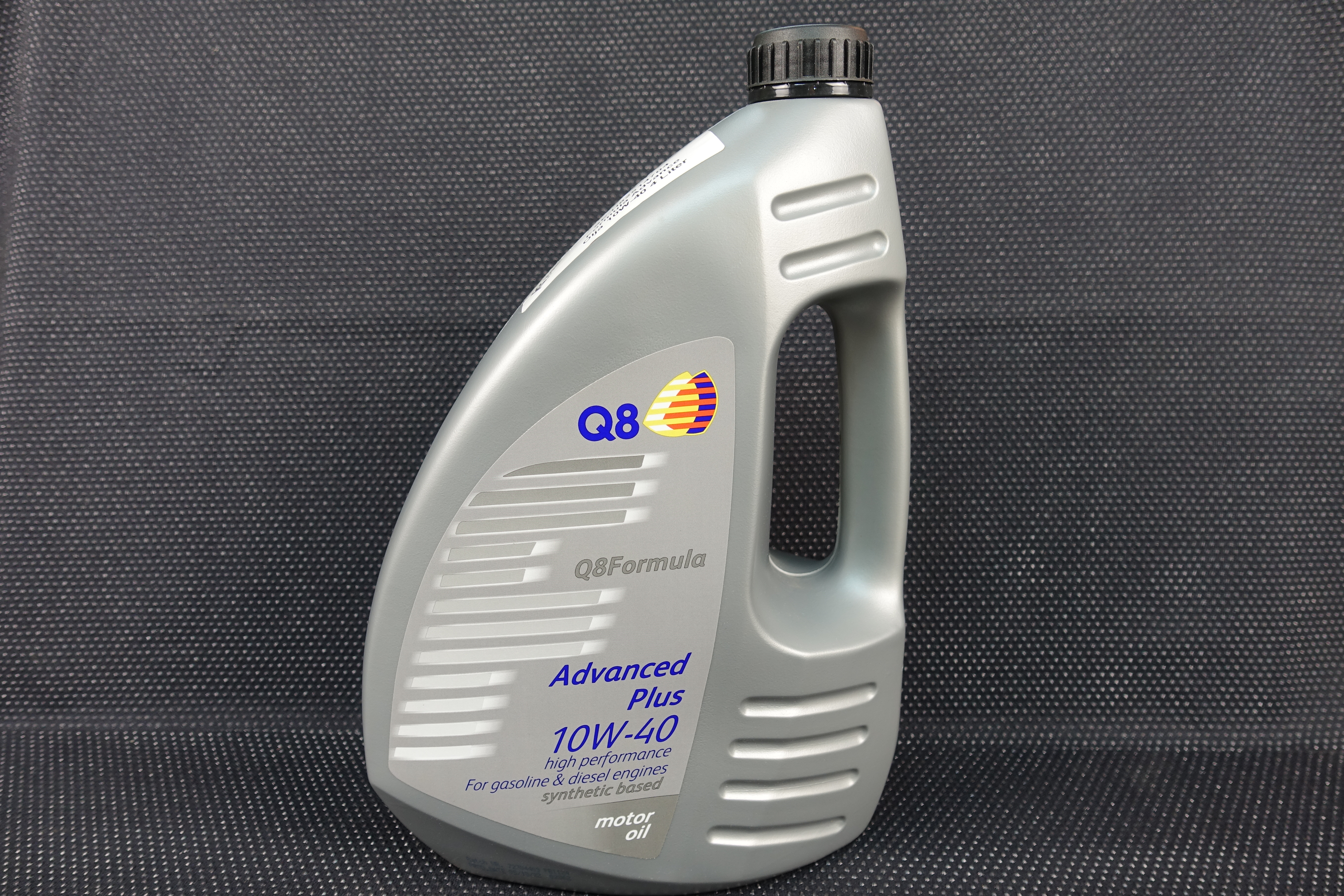 Olja till motorer, Q8 Formula Advance 10W-40