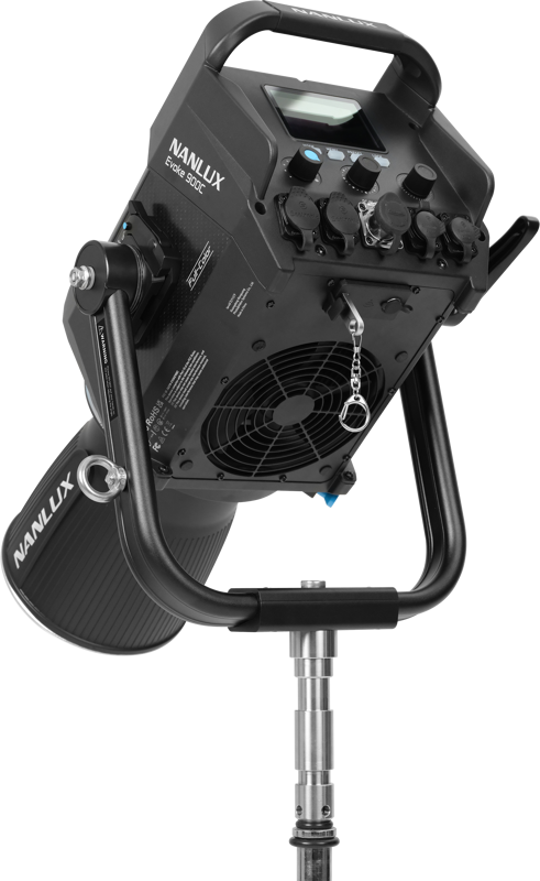 NANLUX Evoke 900C Spot Light with Trolley Case Kit - 4