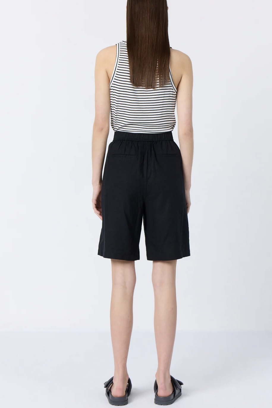 Leveté Room - Naja 13 Shorts Black - 3