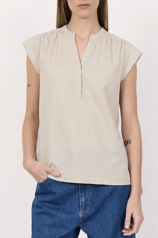 Leveté Room - Naja 19 Blouse Sand