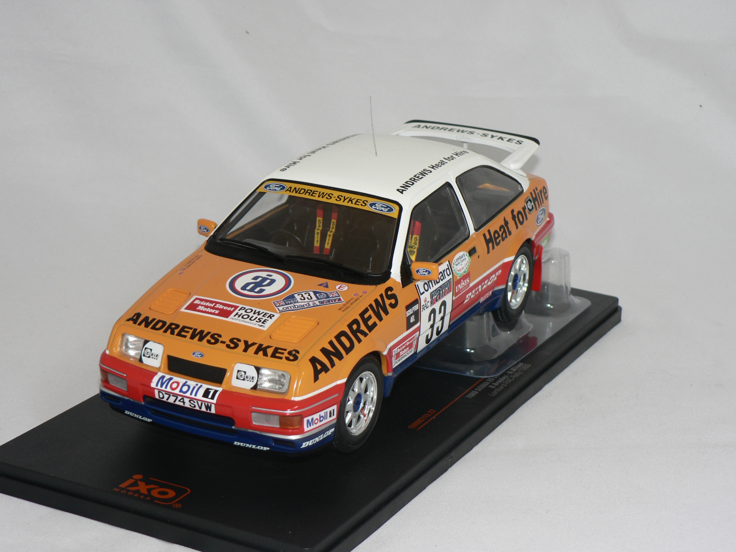 Ford Sierra RS Cosworth #33 Lombard RAC Rally  1989 ( R.Brookes/M.Wilson   )  1:18  Ixo