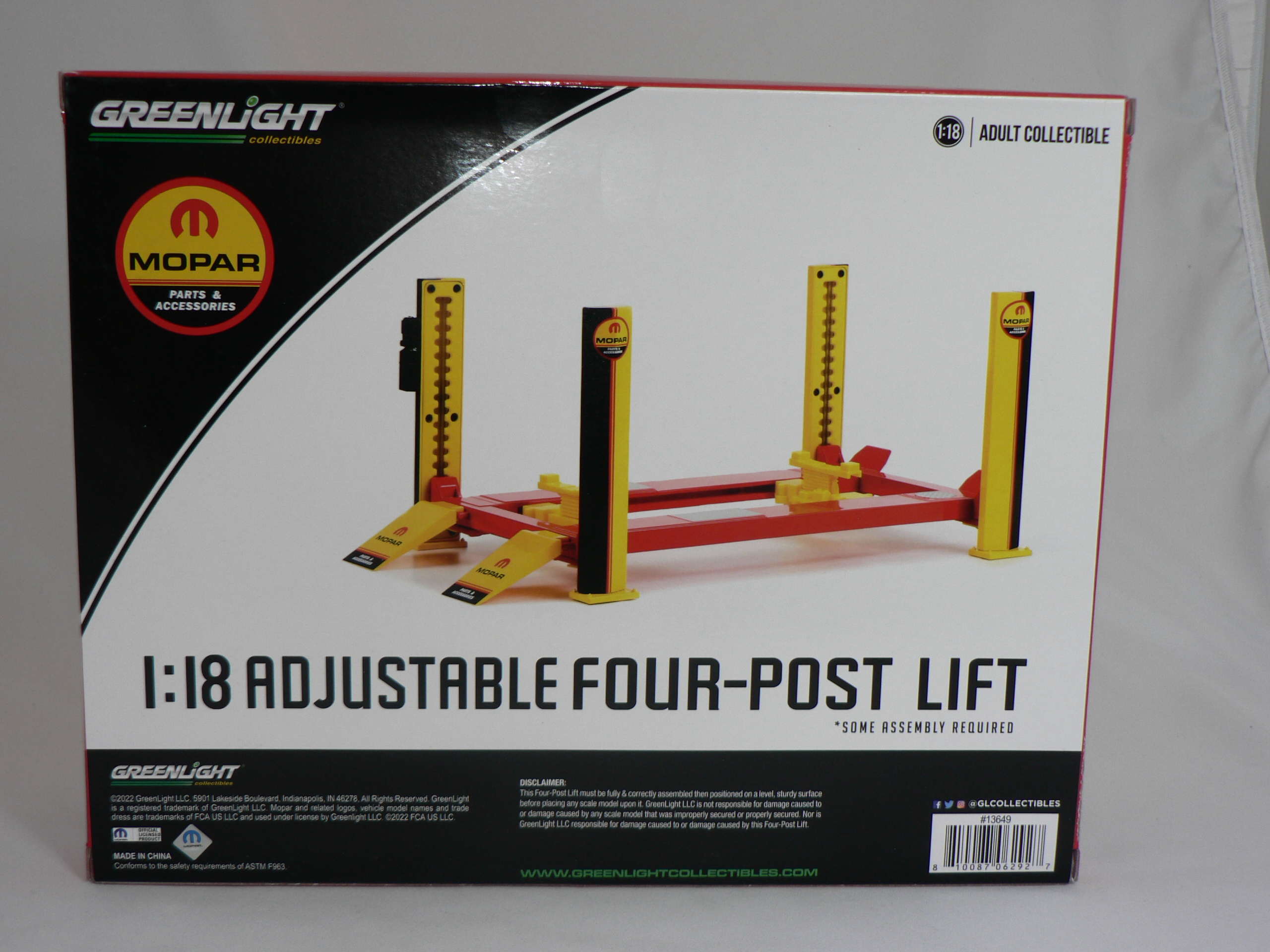 Fyrpelar Lyft  Mopar Svart/Gul/Röd 1:18  Greenlight